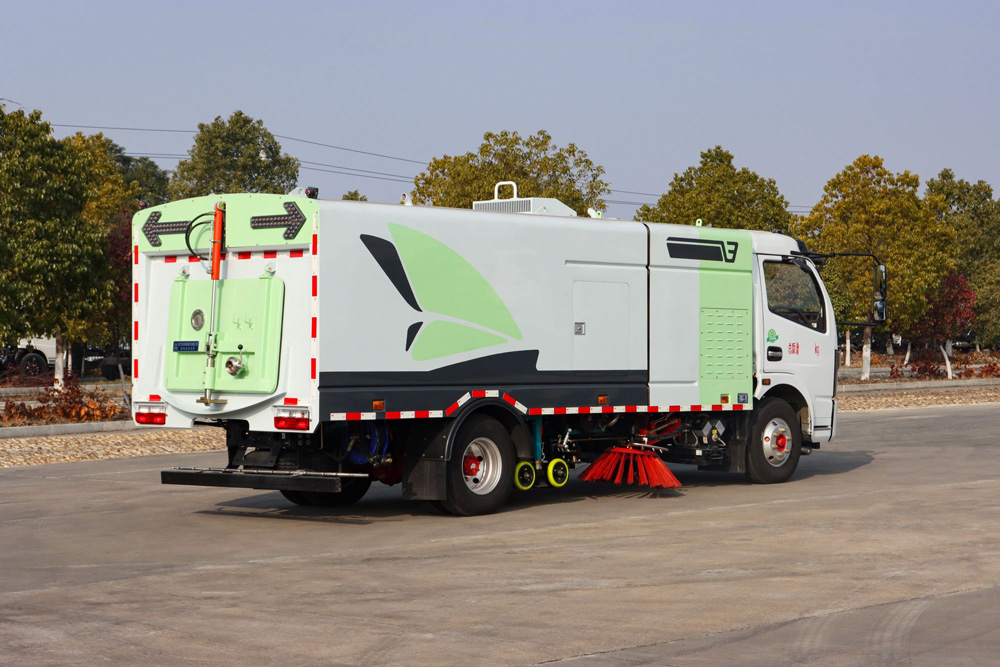 東風凱普特10方純電動洗掃車EV圖片4