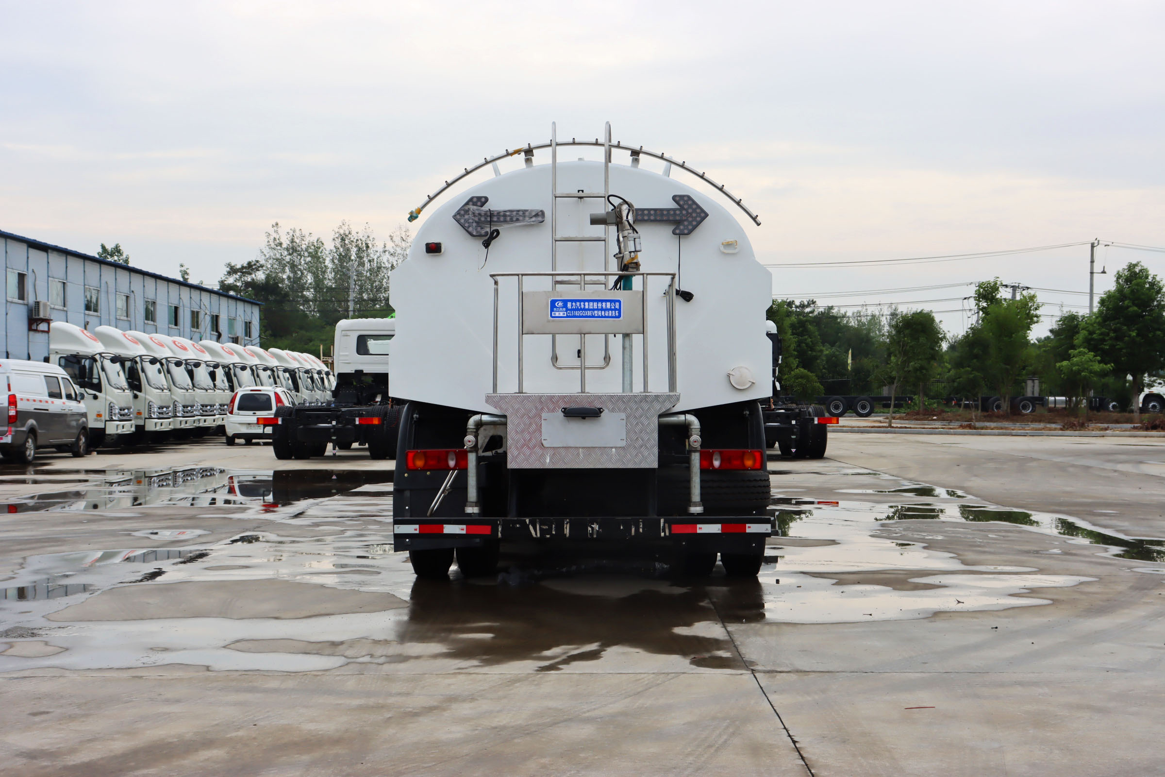 東風天錦純電動9方多功能清洗車圖片4